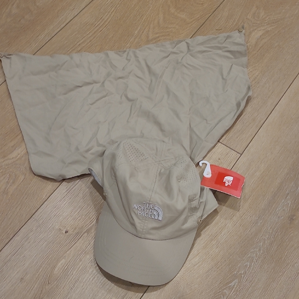 Northface Badwater Redux Hat